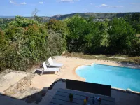 Hillside Villa with Pool, Joyeuse Hotels in Joyeuse