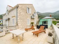 Villa Ro-Ma - Three Bedroom Villa with Terrace and Sea View Hotels in Slano