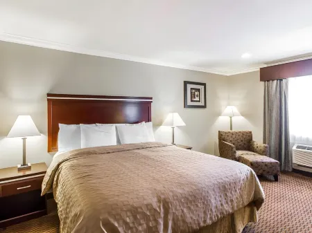 Super 8 by Wyndham Mesa Downtown Near Convention Center