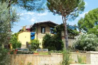 Family Apartment in Guardistallo with Pool