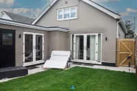 4 Bed Holiday Home by Guestz Hotels in Rhosneigr