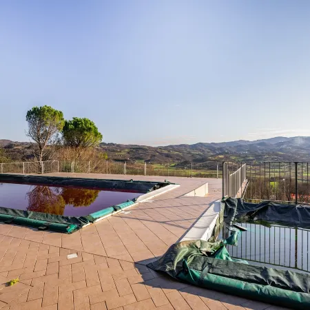 Mansion in Citerna with Pool & Garden