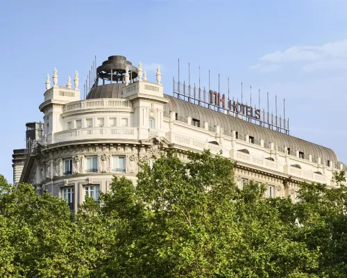 NH Madrid Nacional Hotels near Retiro