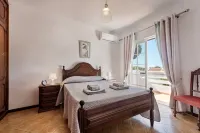 A Fantastic Place for Families, Hilton Hotel Are and Close to Amenities