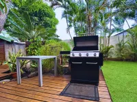 Family Villa with Jacuzzi Pool 200m from the Beach - la Varangue