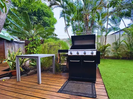 Family Villa with Jacuzzi Pool 200m from the Beach - la Varangue