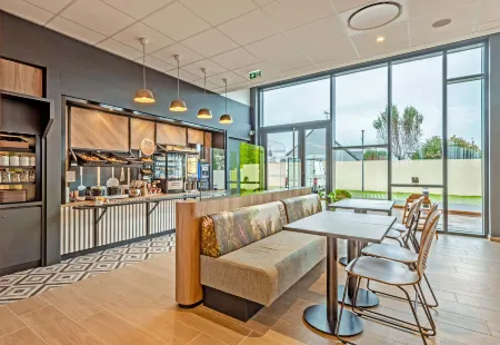 B&B HOTEL Brest Porte de Gouesnou Отели в г. Гипава