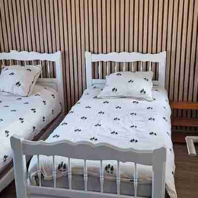 Sunny House with Terrace, 4 Bedrooms 2 Bathrooms, Sleeps 11 Rooms