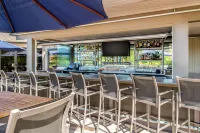 Edgewater Missoula, Tapestry Collection by Hilton - ที่มีบาร์