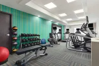โรงแรม ฮอลิเดย์อินน์เอ็กซ์เพรส แอนด์สวีทส์ ฟลอเรนซ์ I-95 ที่ Hwy 327 บาย IHG - ที่มีฟิตเนส