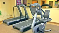 Broadway Inn Conference Center - Gym