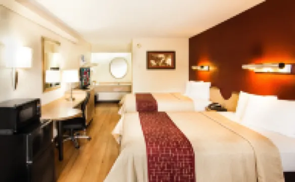 Red Roof Inn Parkersburg Hotels in 