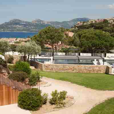 La Villa Calvi Hotel Exterior