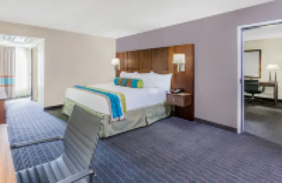 Holiday Inn & Suites OKLAHOMA CITY NORTH by IHG