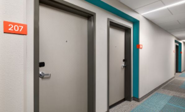 avid hotel CEDAR RAPIDS SOUTH - ARPT AREA by IHG