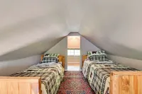 Rustic Caroga Lake Retreat Fish, Hike and Ski! - parking