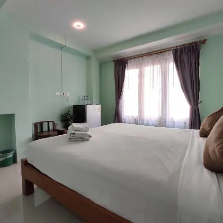 Ban Mae Boonthong Hotel