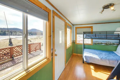 Hike, Bike & Boat: Cabin w/ Dock on Seeley Lake! - Интернет