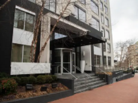 2500 Penn, a Placemakr Experience Hotels near Lincoln Memorial