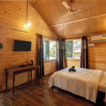 Nasya's Beach Side Cottages