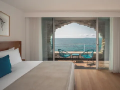 Hôtel les Roches – Relais & Châteaux - 5-Star