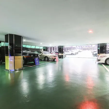 Incheon Grand Отели рядом с достопримечательностью «Спортивный Комплекс Инчхон Мунхак»