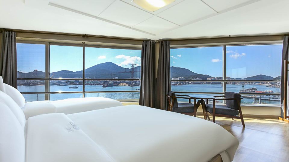 Hansan Hotel