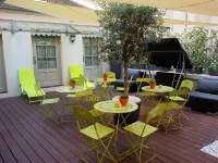 Alexandra Hotels in der Nähe von L’arbre à fleurs. Flower Tree, Jeong Hwa Choi