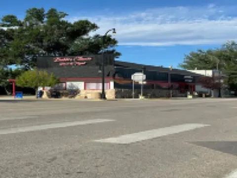 Bobbi's Classic Motel Hotels in Converse County