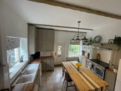 Riverside Cottage Hotels in 