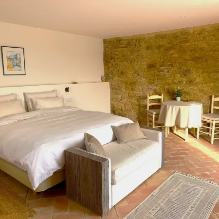 Mimosa Lodge
