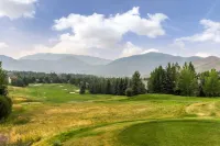 Sunburst - Golf Course Views + Free Resort Amenities - 3-Star