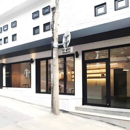 Seoul Cube Itaewon