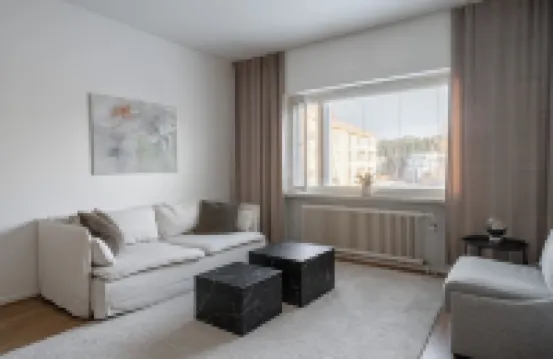 Bright & Cozy 2BR Home in Central Lahti
