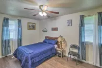 Gulf Coast Home < 2 Mi to Parks & Museums! - 3-Star
