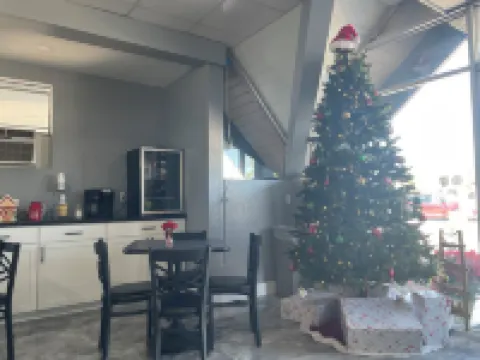 Regency Inn Hoteles en Perry