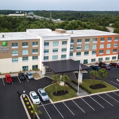 Holiday Inn Express & Suites GREENVILLE S - PIEDMONT by IHG