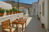 A Sea-Licious Vacation - Chic & Style in Hydra Hotels in Hydra