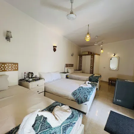 Amon Hotel