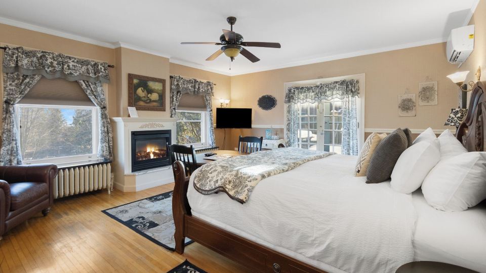 Historic Salyards Mansion by Heirloom Boutique Collection