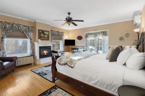 Historic Salyards Mansion by Heirloom Boutique Collection
