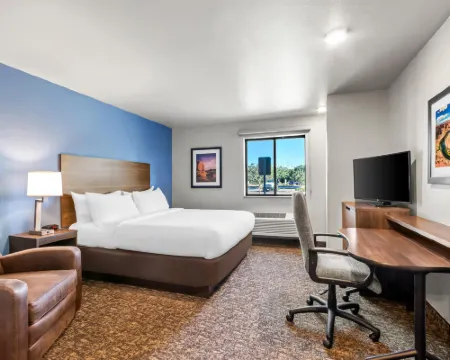 Sonesta Simply Suites Avondale Hotels in Avondale