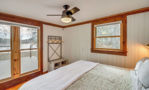Waterfront Duluth Cabin w/ Deck & River View!