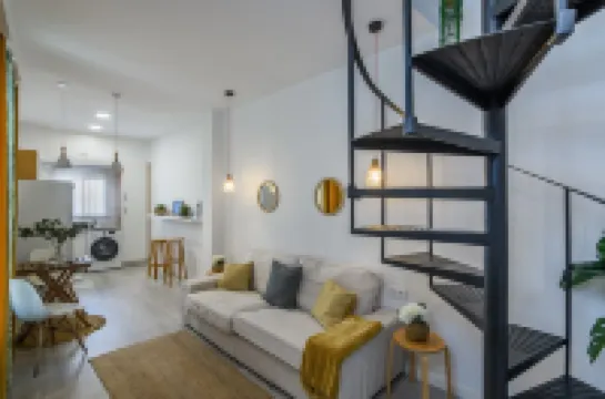 ริเวอร์ไซด์ อายามอนเต อพาร์ตเมนต์ ฟอร์ 2