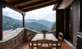 Parnassus Woodstone Chalets- N1- N2- N3