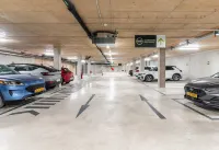 B&B HOTEL Luxembourg Centre Cloche d'Or - parking