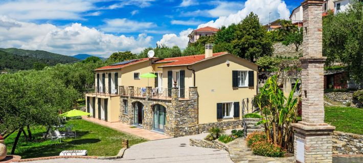 Coty (Imp522) Hotels in Imperia