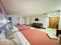 โรงแรมบุษย์น้ำทอง