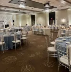 DoubleTree by Hilton Hotel Bloomington - breakfast