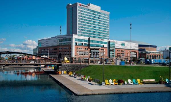 Buffalo Marriott at Lecom Harborcenter